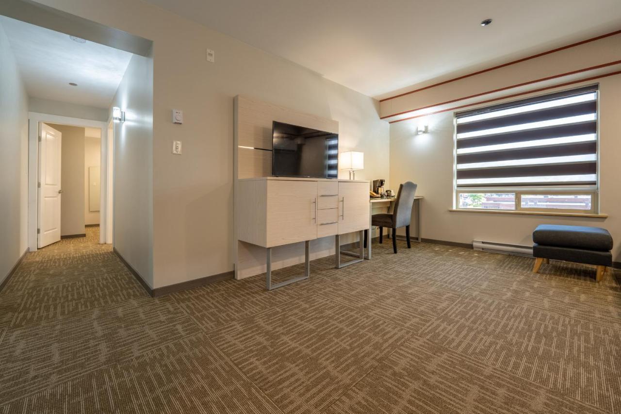 Quality Inn Sunshine Suites เทอร์เรส ภายนอก รูปภาพ