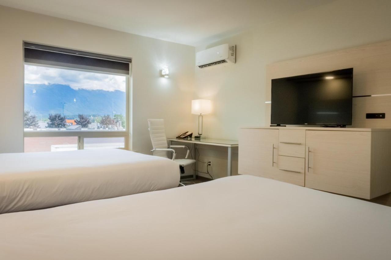 Quality Inn Sunshine Suites เทอร์เรส ภายนอก รูปภาพ