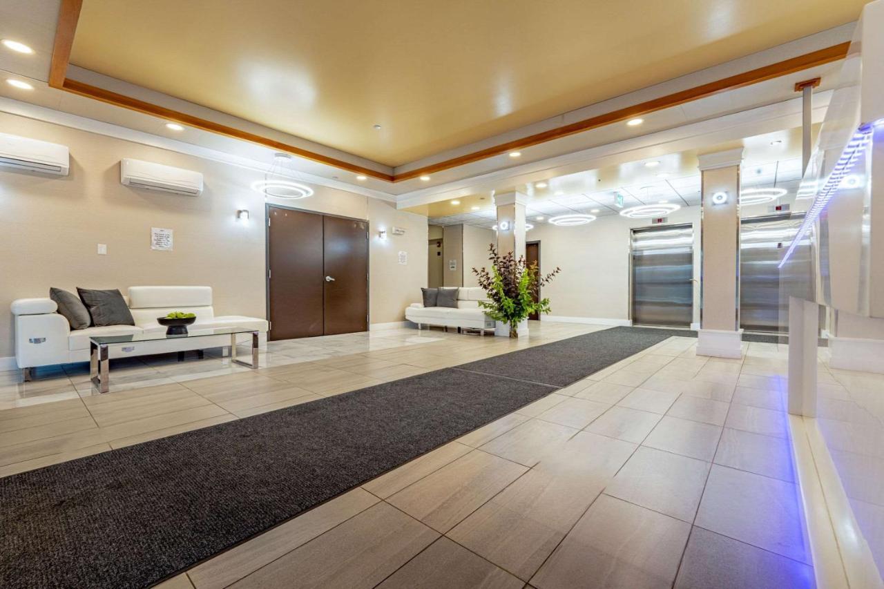 Quality Inn Sunshine Suites เทอร์เรส ภายนอก รูปภาพ
