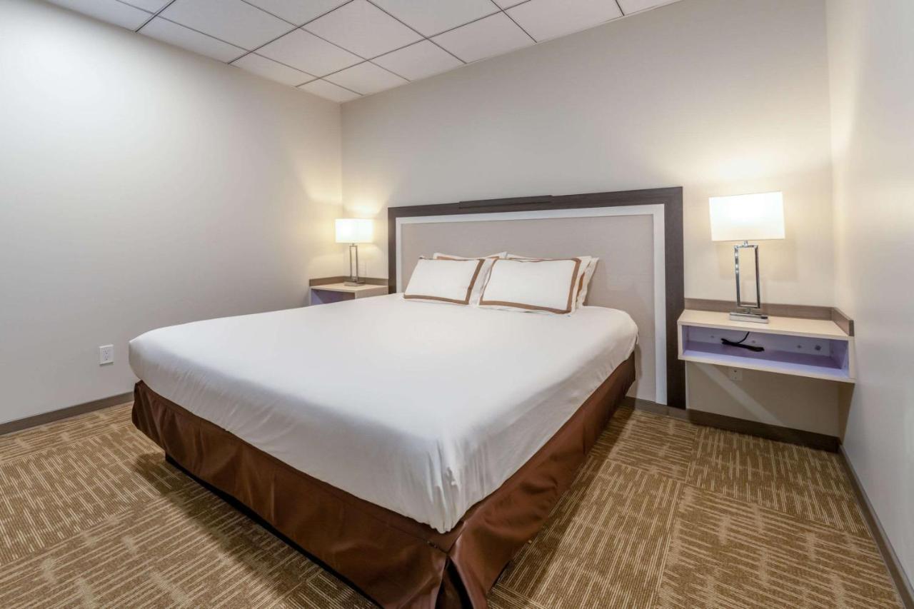 Quality Inn Sunshine Suites เทอร์เรส ภายนอก รูปภาพ